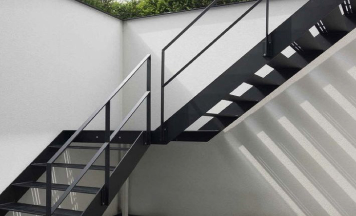 Metal stair